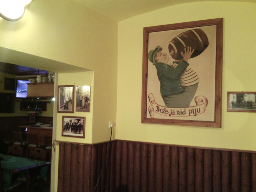 Hostinec Peterka Sumperk Bagian luar foto
